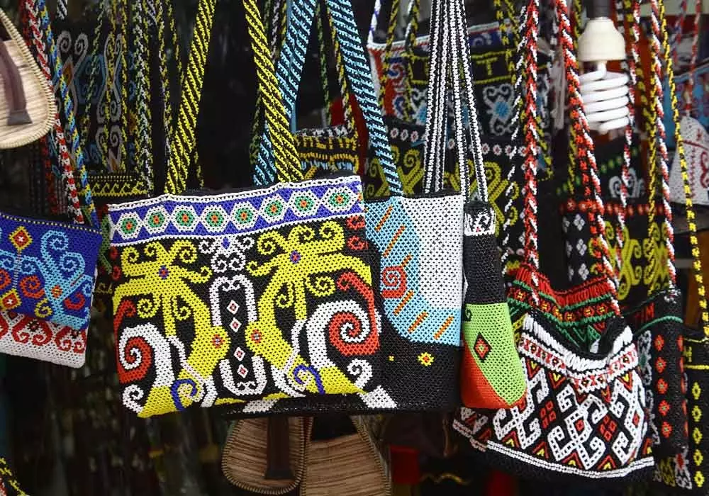 Dayak souvenir stall