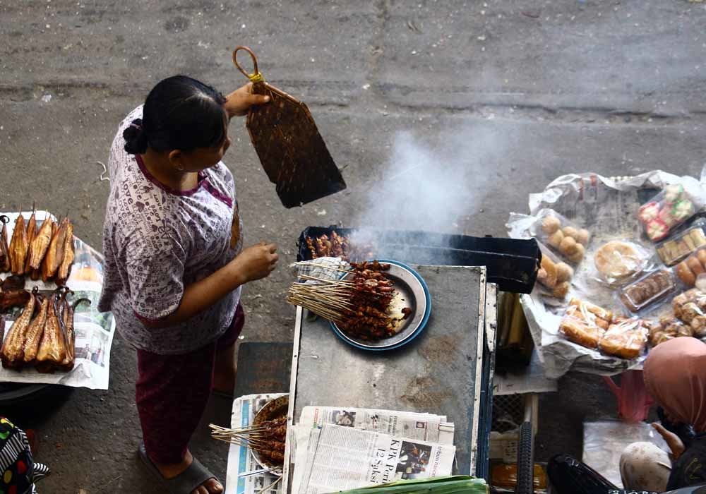 Sate seller