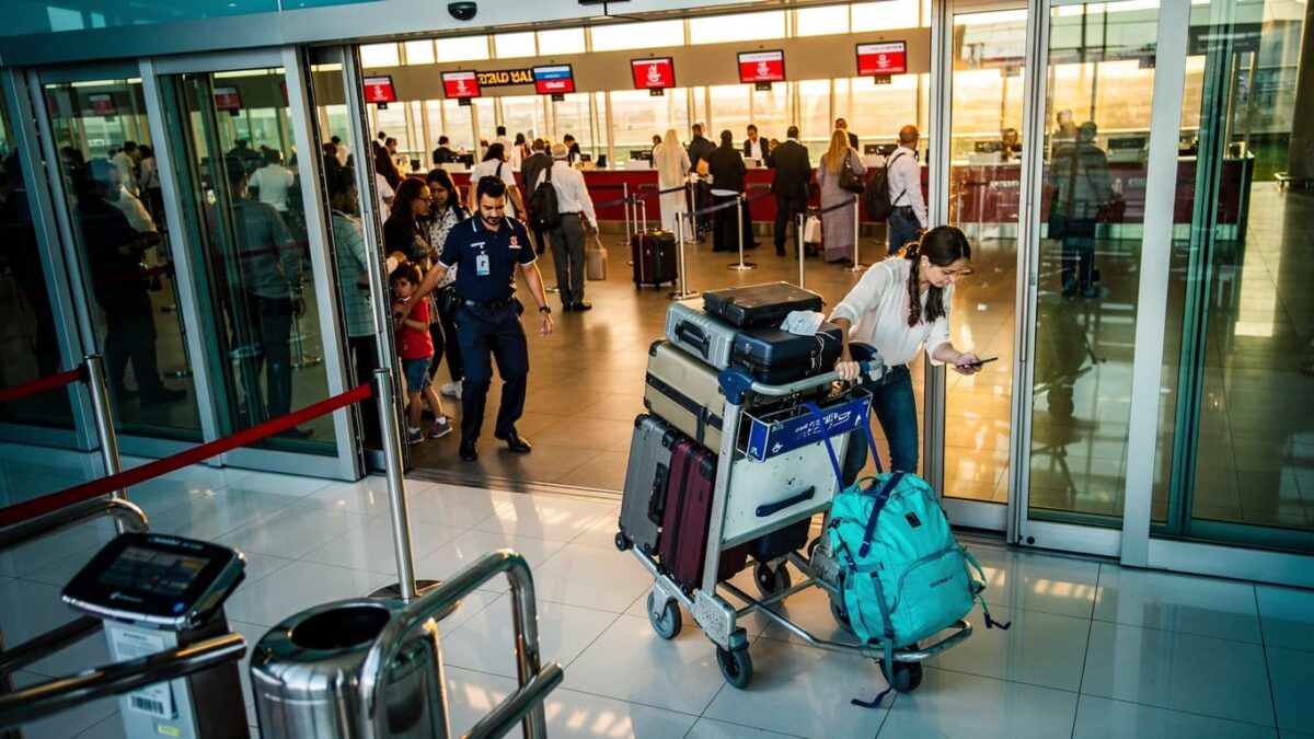 Middle East airspace closed: 52,000 flights grounded, 6 million stranded
